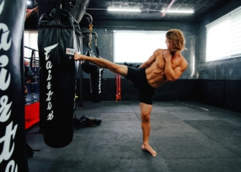 Ryzyko kontuzji w kickboxingu – jakie urazy zdarzają się najczęściej i jak je minimalizować?