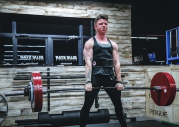 Co jeść po treningu siłowym? Praktyczne zasady i przykładowe posiłki