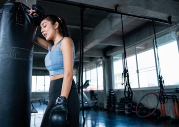 Zgubiłem motywację do kickboxingu po kilku miesiącach – jak wrócić na salę i nie odpaść znowu?